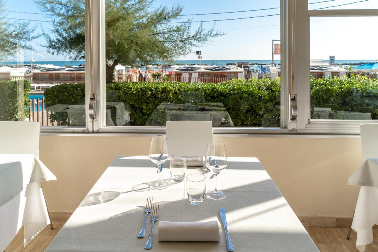 Hotel Villa Saba Bellaria – Igea Marina Kültér fotó