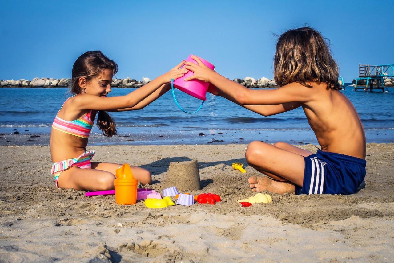 Hotel Villa Saba Bellaria – Igea Marina Kültér fotó