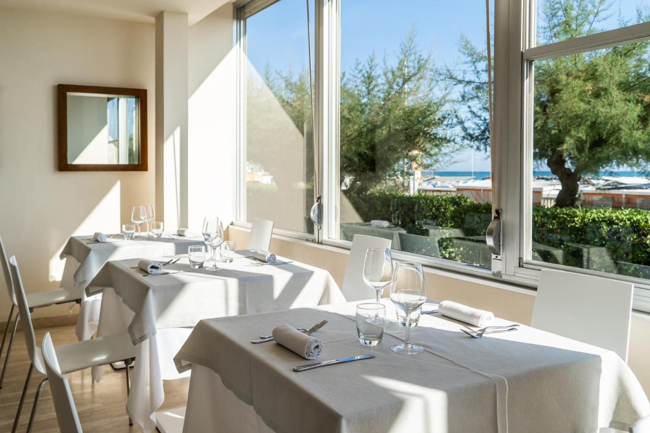 Hotel Villa Saba Bellaria – Igea Marina Kültér fotó