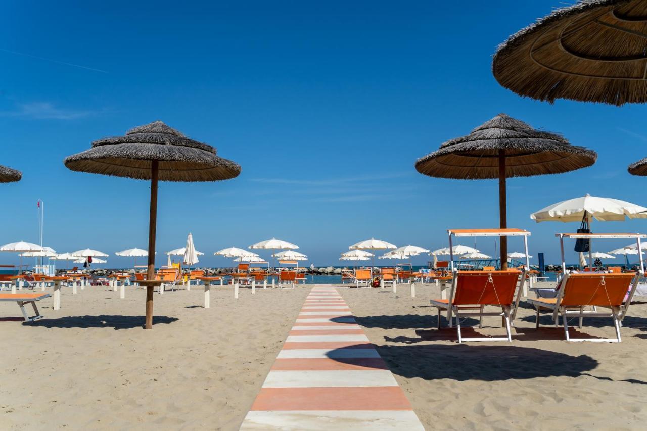 Hotel Villa Saba Bellaria – Igea Marina Kültér fotó